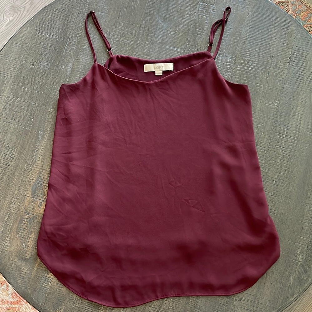 LOFT - Women's Adjustable Strap Cami - Cranberry S